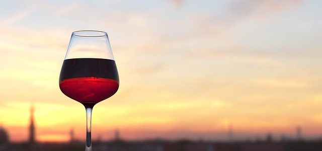 Avec quel vin déguster des gnocchis ? vin-rouge-paysage